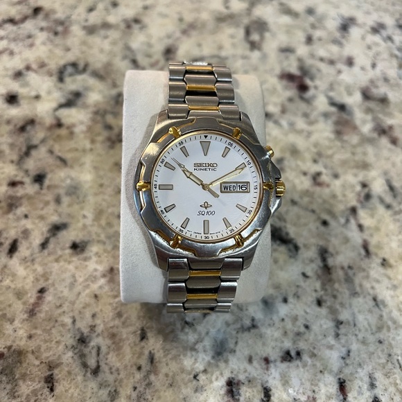 Seiko Kinetic SQ 100 631580 Two Toned Day/Date  White Dial - Picture 2 of 6
